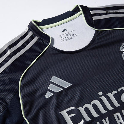 MBAPPÉ #10 Real Madrid Uit Thuisshirt 2025/26