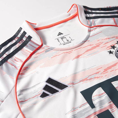 N.JACKSON #11 München Uitshirt 2025/26 Wit